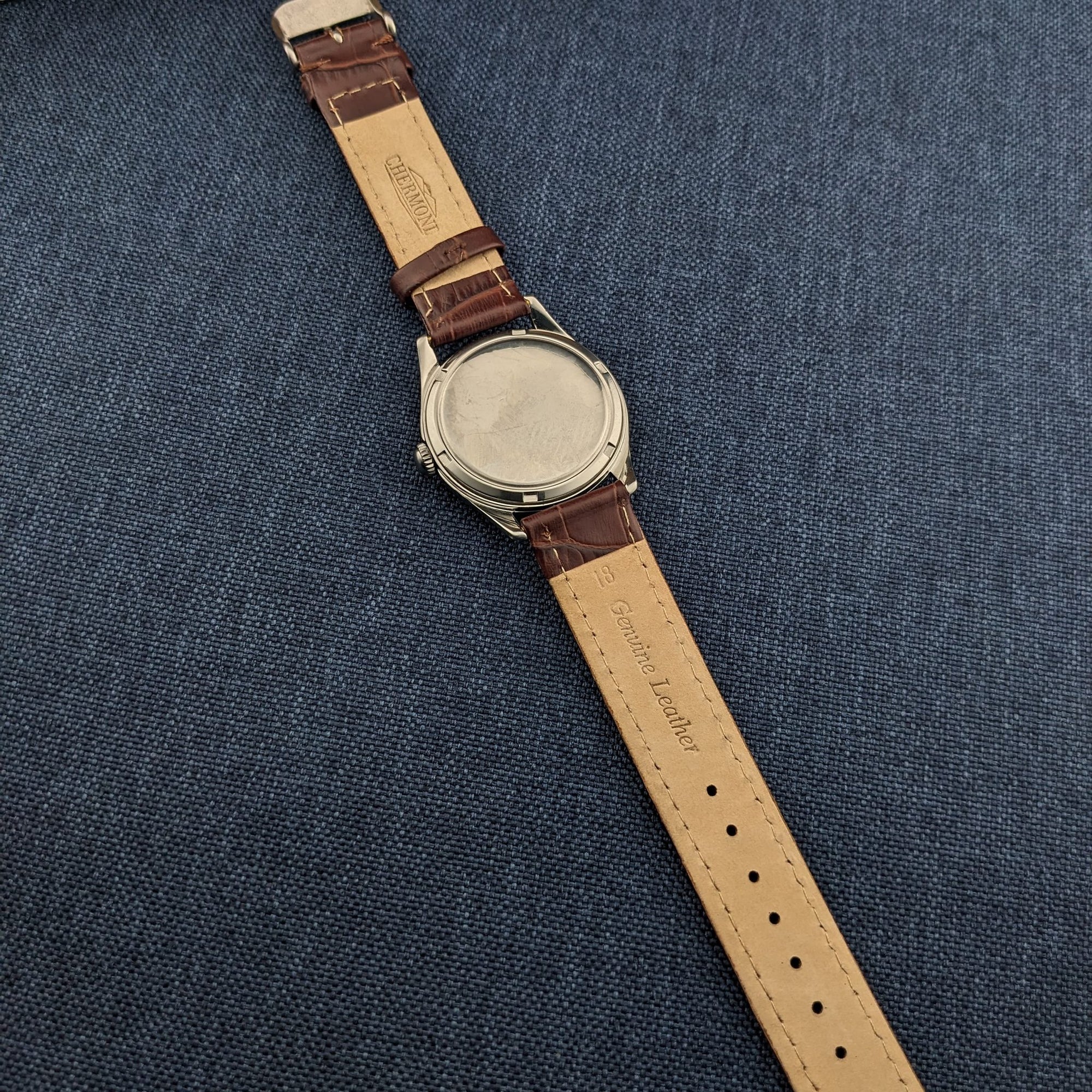 Circa 75 Years Old Post War Omega / Ref 2639-10 / Vintage 1952 Watch / Cal 265 Movement / Serviced vintage watch