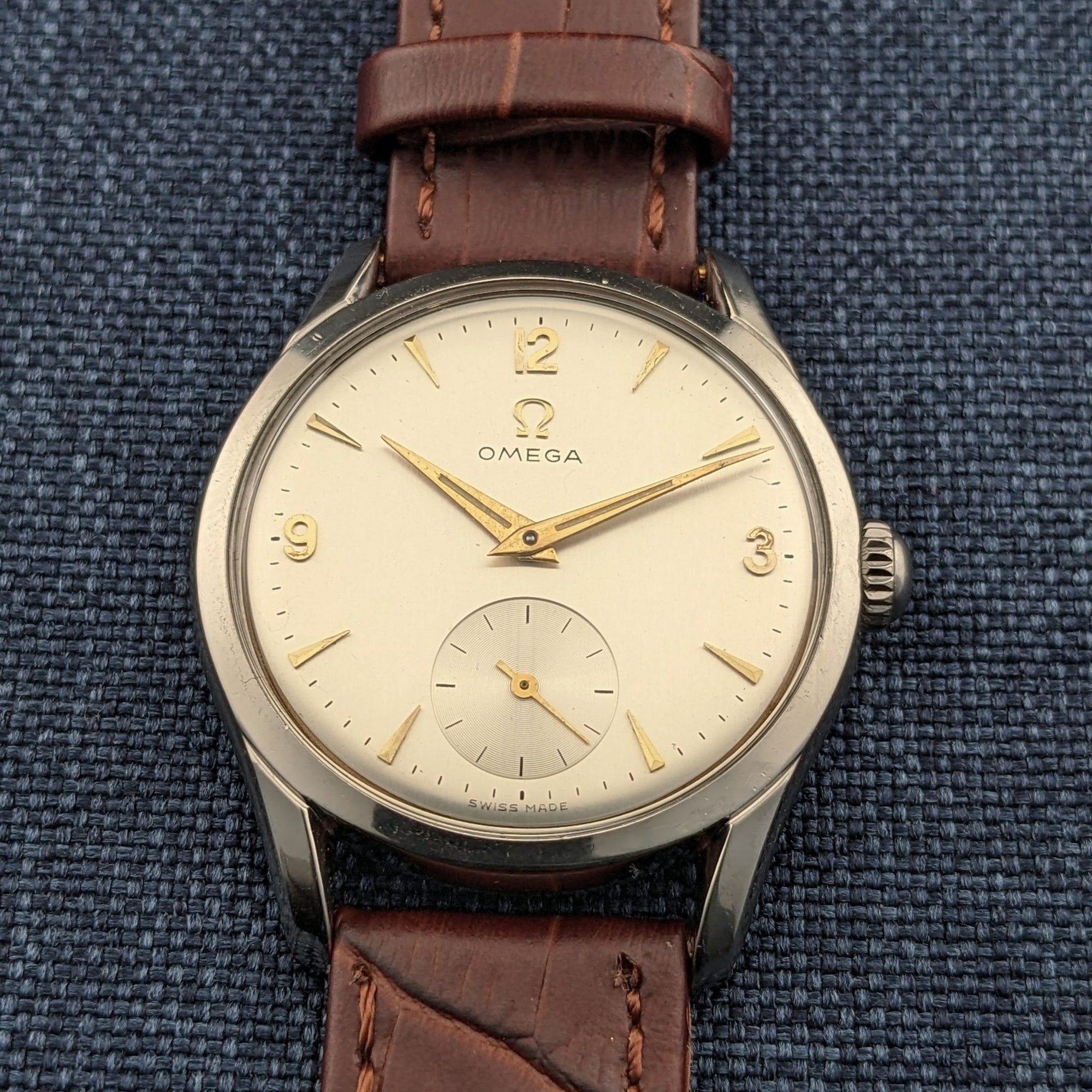 Circa 75 Years Old Post War Omega / Ref 2639-10 / Vintage 1952 Watch / Cal 265 Movement / Serviced vintage watch