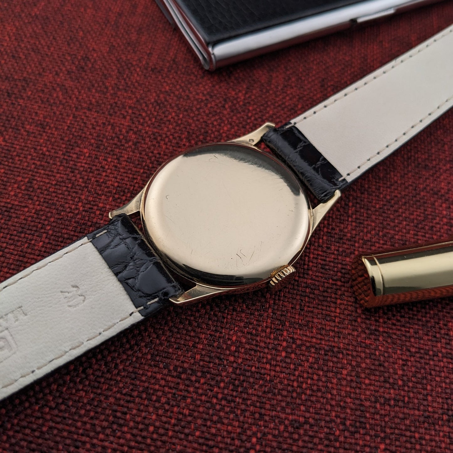 Circa 80 Years Old post-war Longines 14ct Gold Classic / Vintage 1940s Watch / Cal 12.68Z Movement / Serviced vintage watch