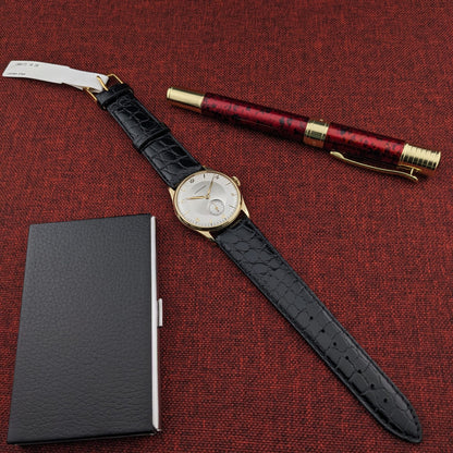 Circa 80 Years Old post-war Longines 14ct Gold Classic / Vintage 1940s Watch / Cal 12.68Z Movement / Serviced vintage watch