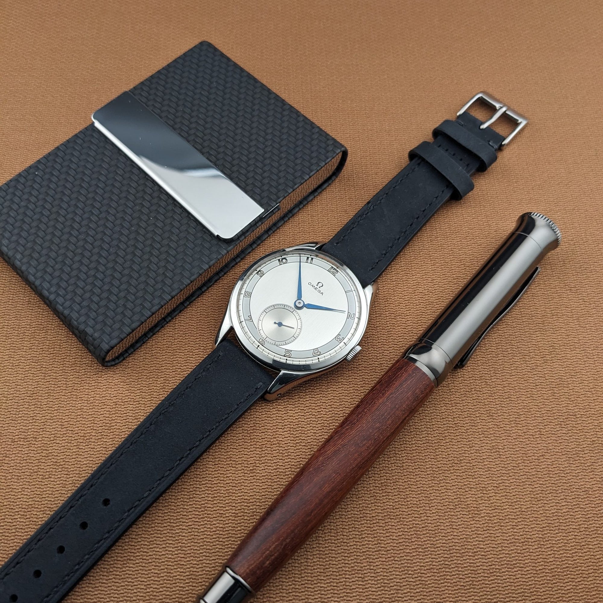 Circa 80 Years Old Post-War Omega Jumbo 38,5 mm / Ref 2505-6 / Vintage 1940s Watch / Cal 265 Movement / Serviced vintage watch