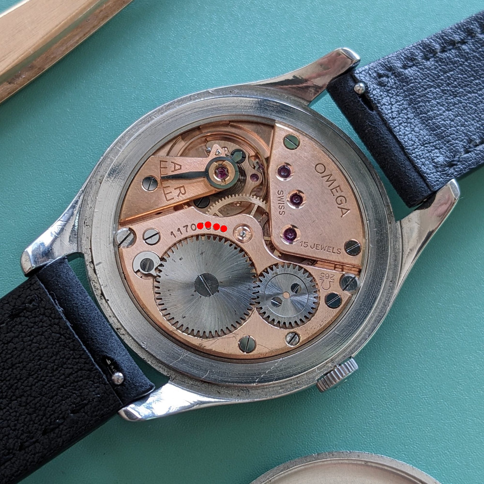 Circa 80 Years Old Post-War Omega Jumbo 38,5 mm / Ref 2505-6 / Vintage 1940s Watch / Cal 265 Movement / Serviced vintage watch