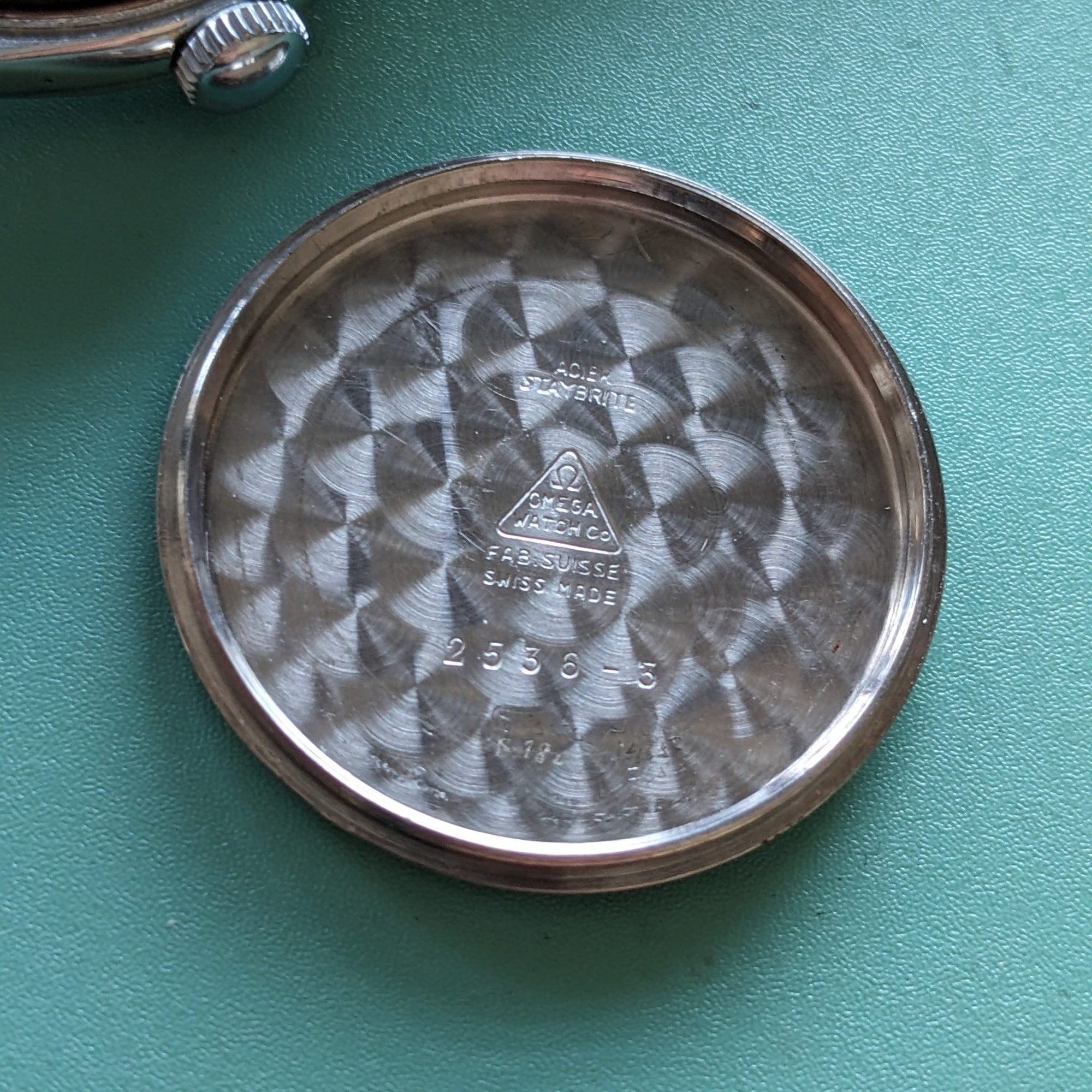 Circa 80 Years Old Post War Omega / Ref 2536-3 / Vintage 1940s Watch / Cal 265 Movement / Serviced vintage watch
