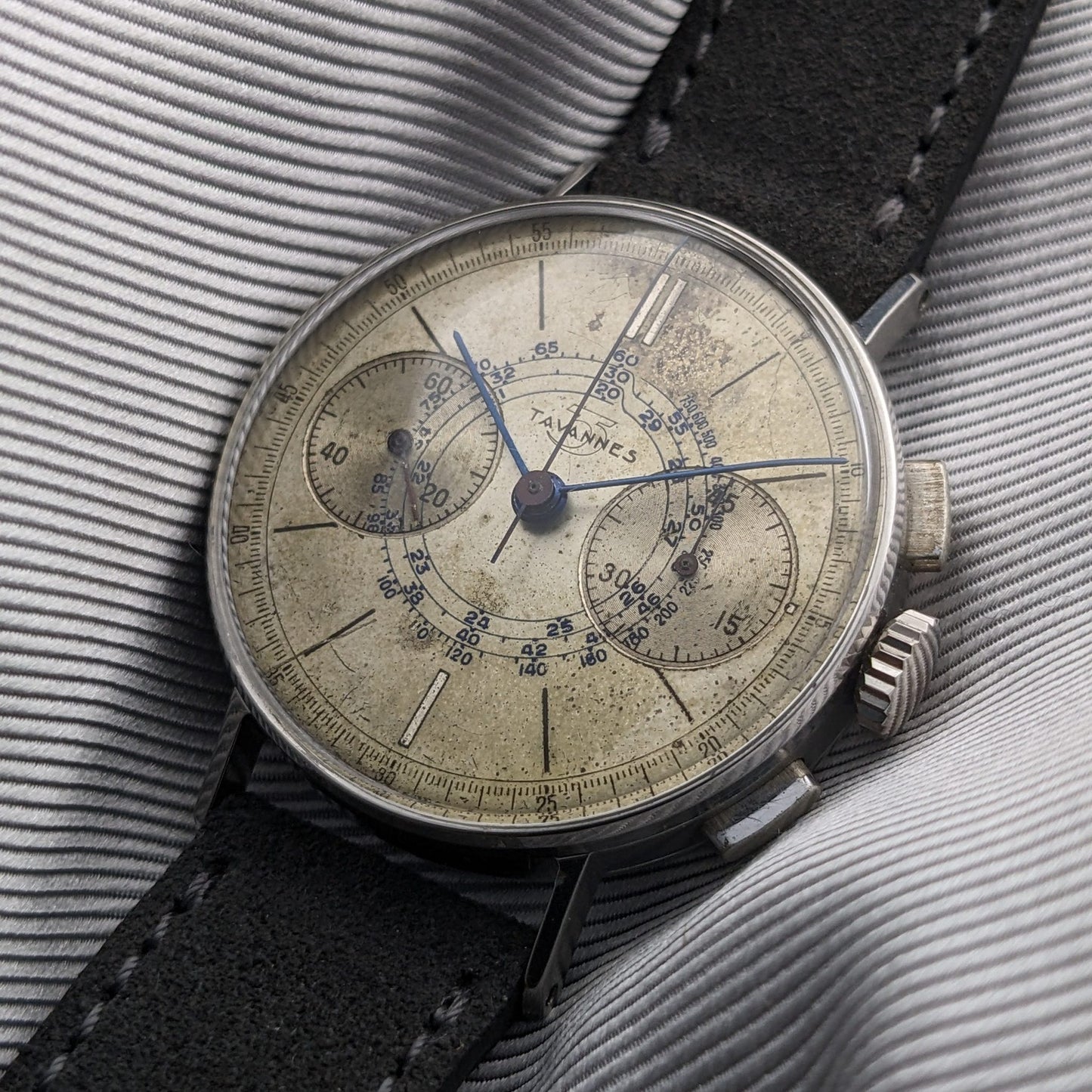Circa 80 Years Old / Tavannes WWII Military two-register Chronograph / Ref S/1313 / Vintage 1940s Watch / Cal Venus 175 Movement / Serviced vintage watch