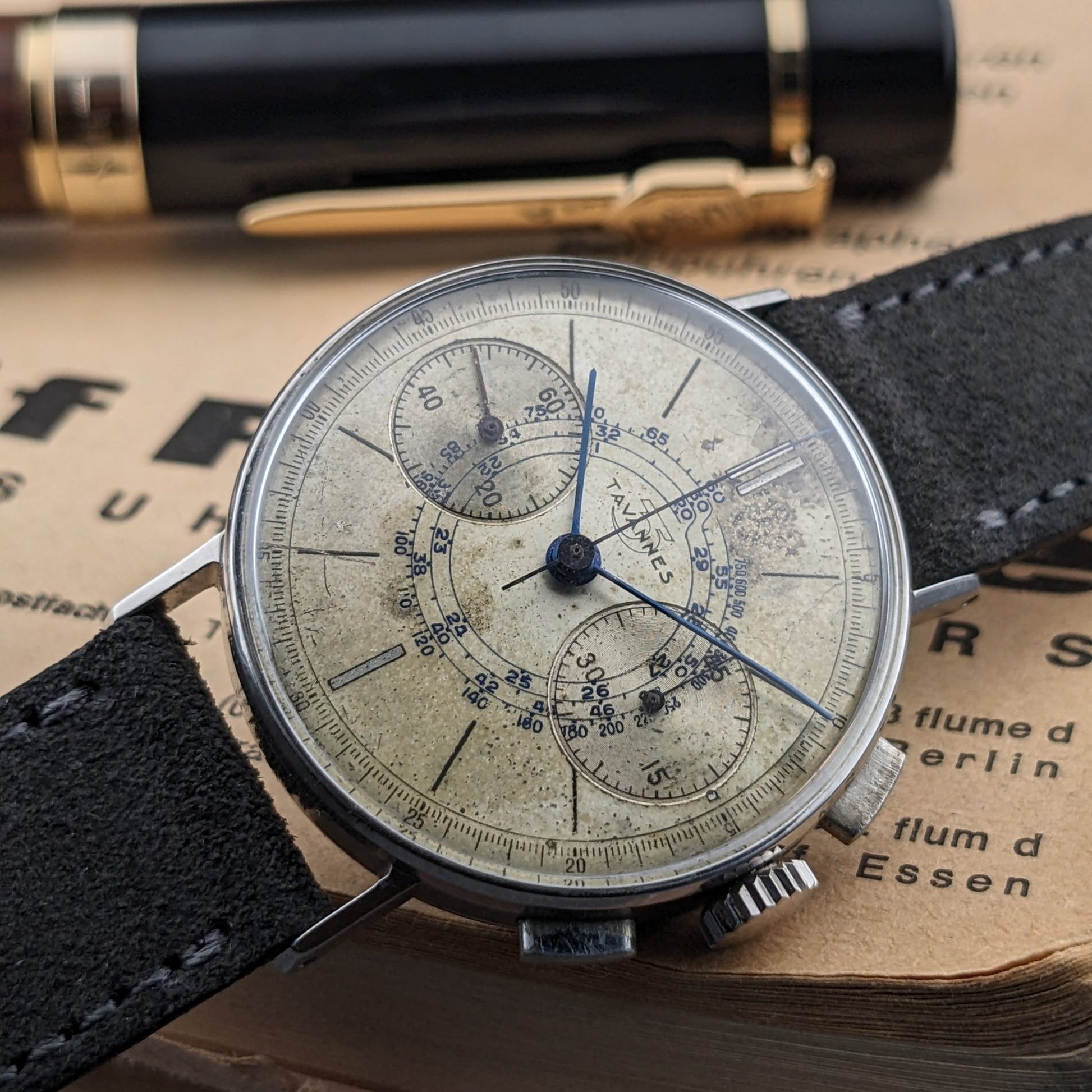 Circa 80 Years Old / Tavannes WWII Military two-register Chronograph / Ref S/1313 / Vintage 1940s Watch / Cal Venus 175 Movement / Serviced vintage watch