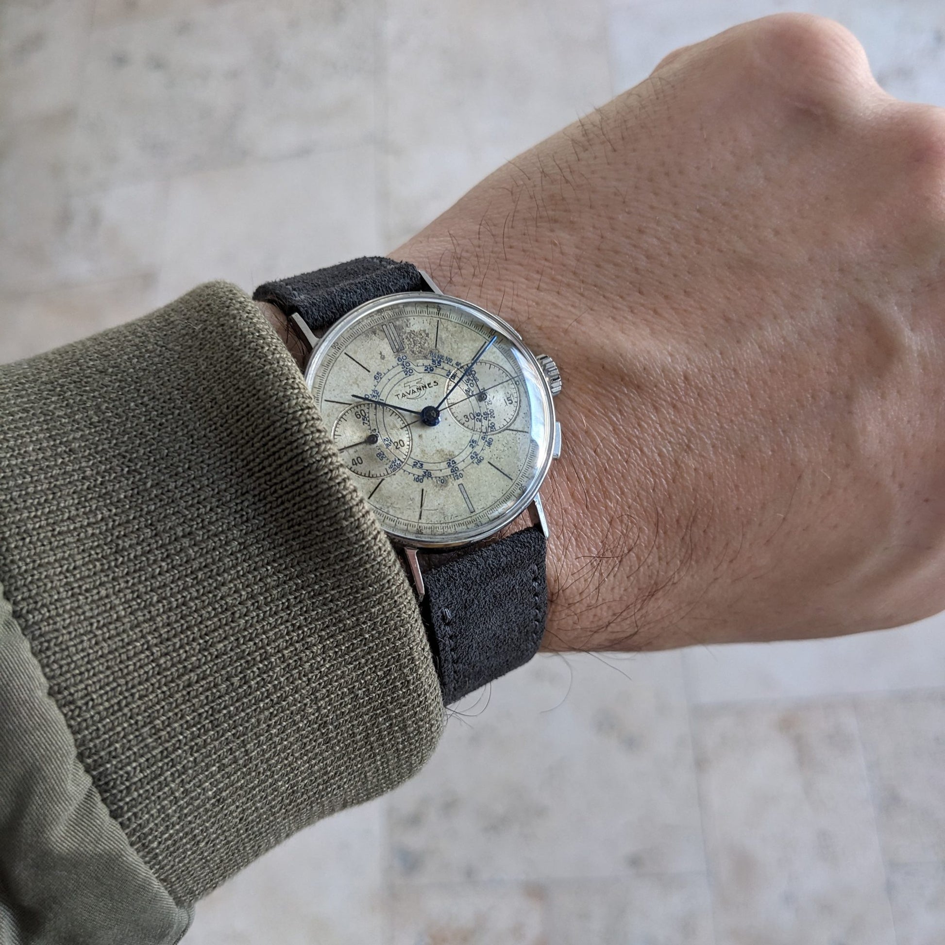 Circa 80 Years Old / Tavannes WWII Military two-register Chronograph / Ref S/1313 / Vintage 1940s Watch / Cal Venus 175 Movement / Serviced vintage watch