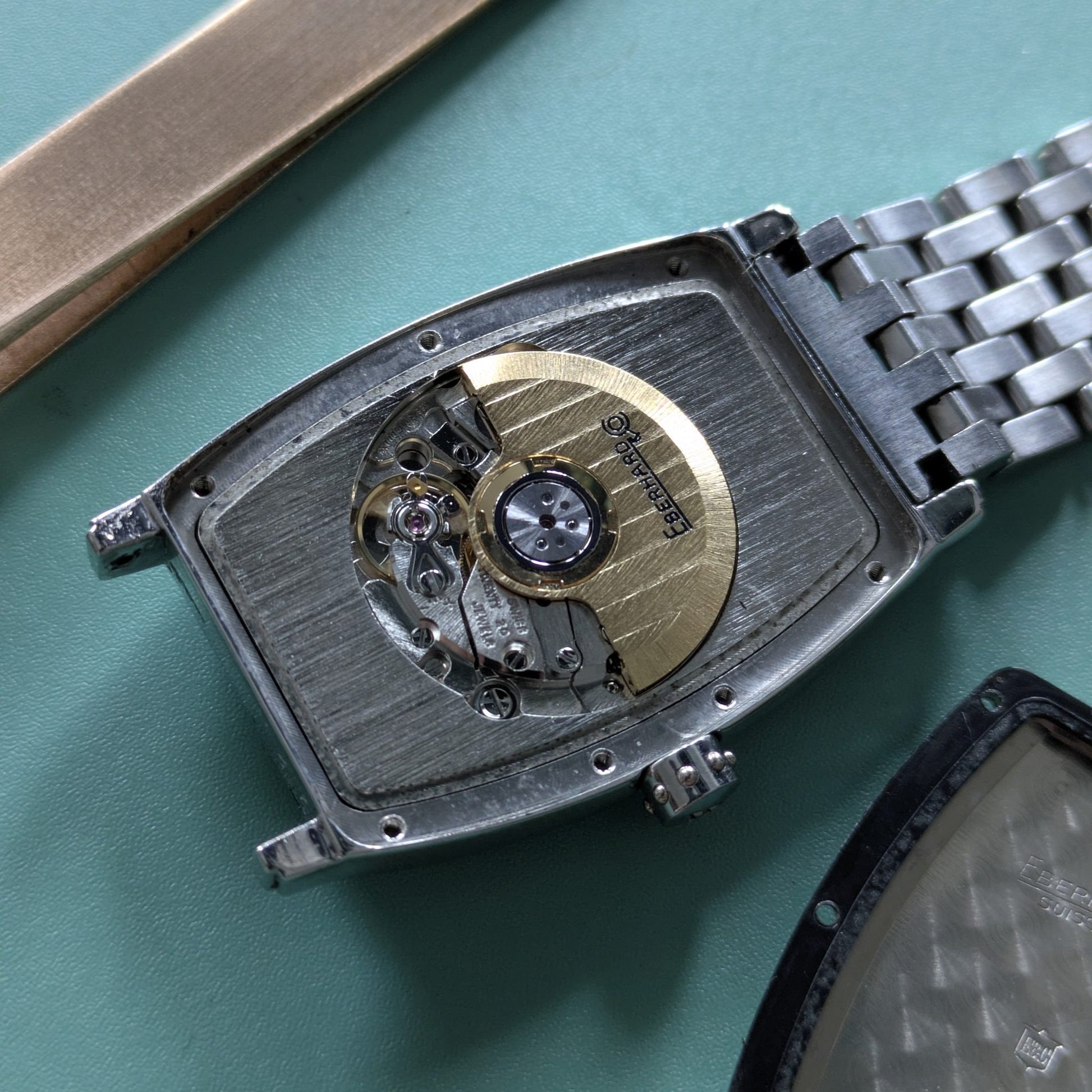 Eberhard Hyperbole / Ref 41011 / Cal ETA 2000 Movement / Serviced vintage watch