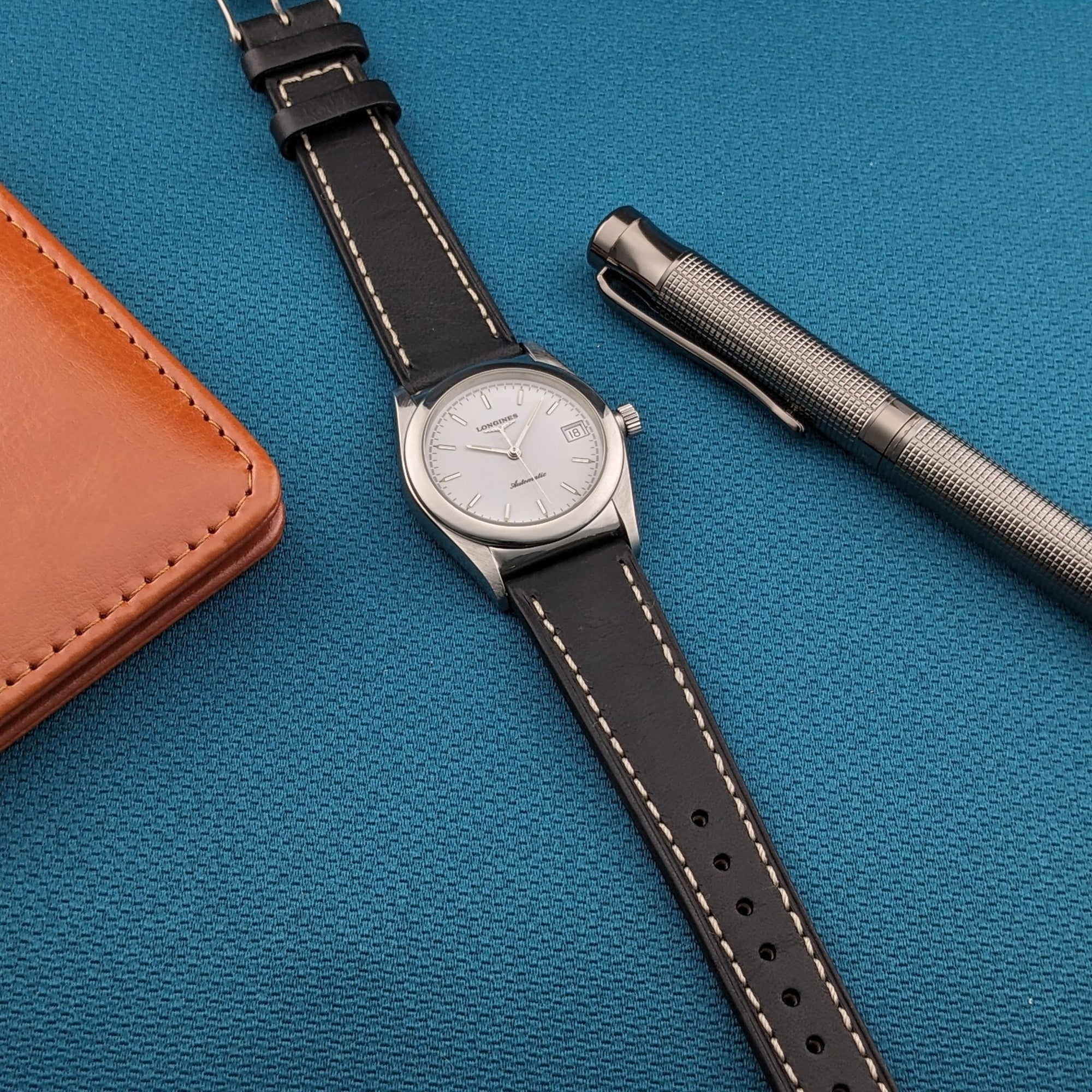 Longines Automatic Ovettone / Ref L76904 / 1990s Classic Watch / Cal L633.5 Movement / Serviced dial