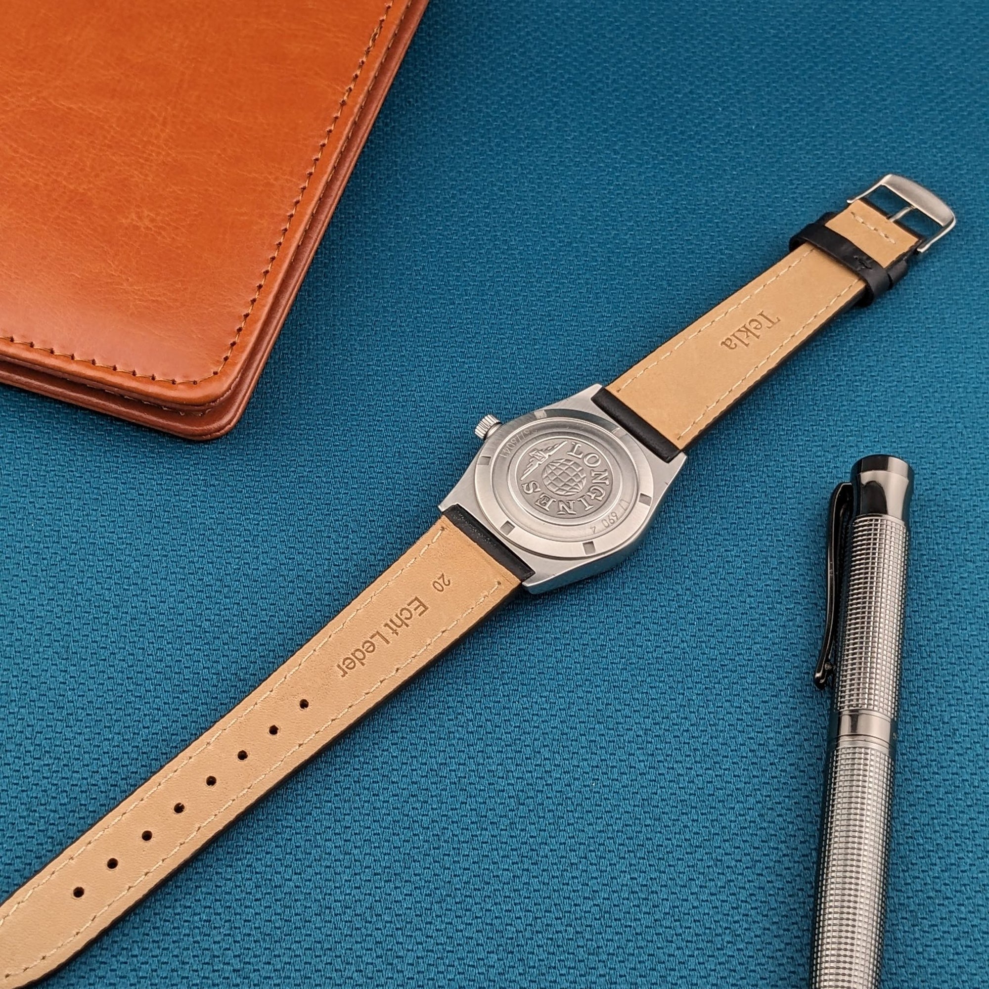 Longines Automatic Ovettone / Ref L76904 / 1990s Classic Watch / Cal L633.5 Movement / Serviced vintage watch