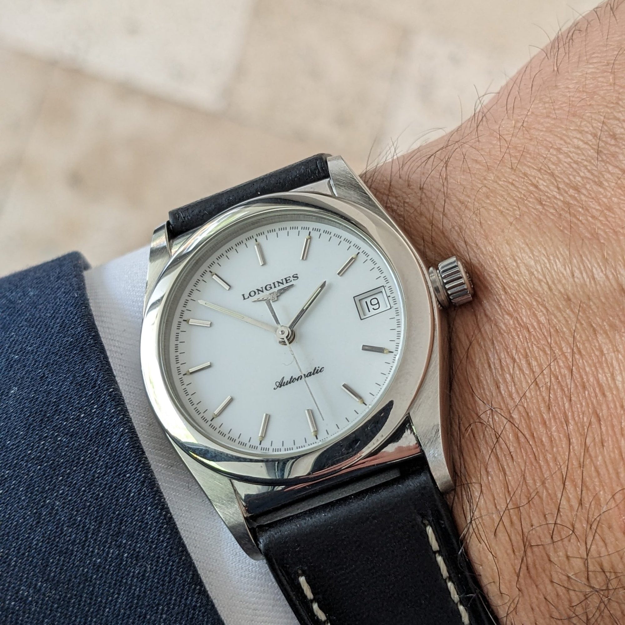 Longines Automatic Ovettone / Ref L76904 / 1990s Classic Watch / Cal L633.5 Movement / Serviced vintage watch