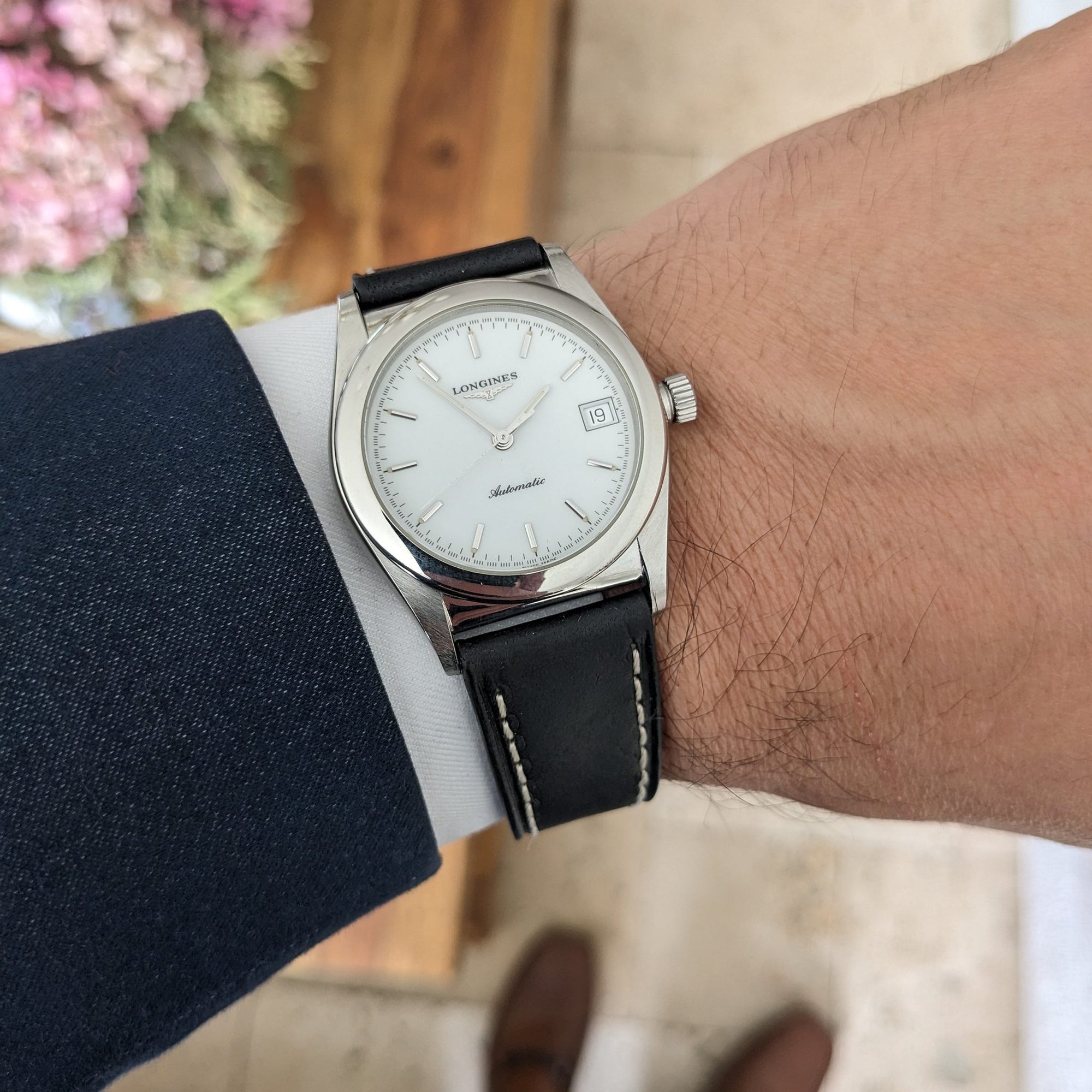 Longines Automatic Ovettone / Ref L76904 / 1990s Classic Watch / Cal L633.5 Movement / Serviced vintage watch