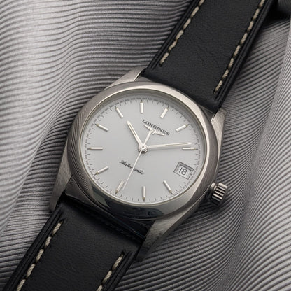 Longines Automatic Ovettone / Ref L76904 / 1990s Classic Watch / Cal L633.5 Movement / Serviced vintage watch
