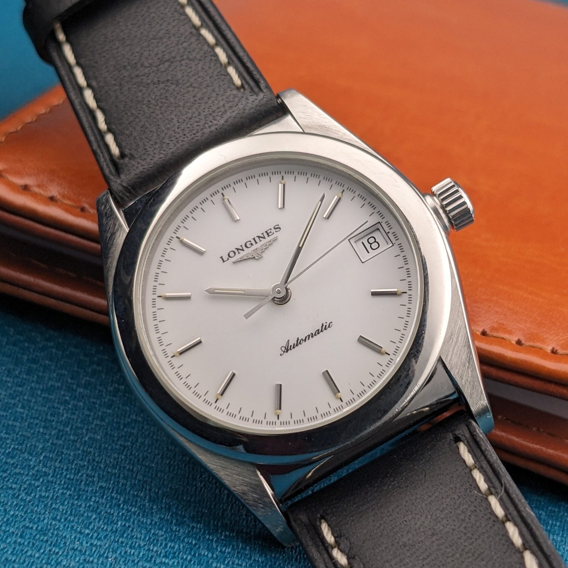 Longines Automatic Ovettone / Ref L76904 / 1990s Classic Watch / Cal L633.5 Movement / Serviced vintage watch