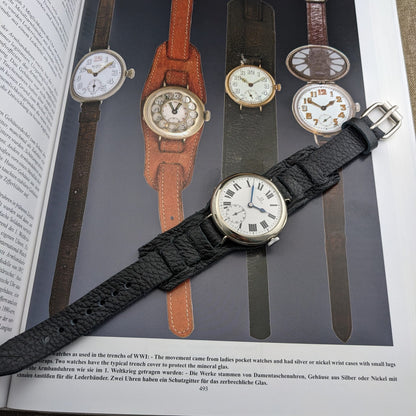 Over 110 Years Old Antique Omega Officer’s Watch – Original Enamel Dial – Cal. 13''' S.O.B. – Antique Circa 1915 / Serviced vintage watch