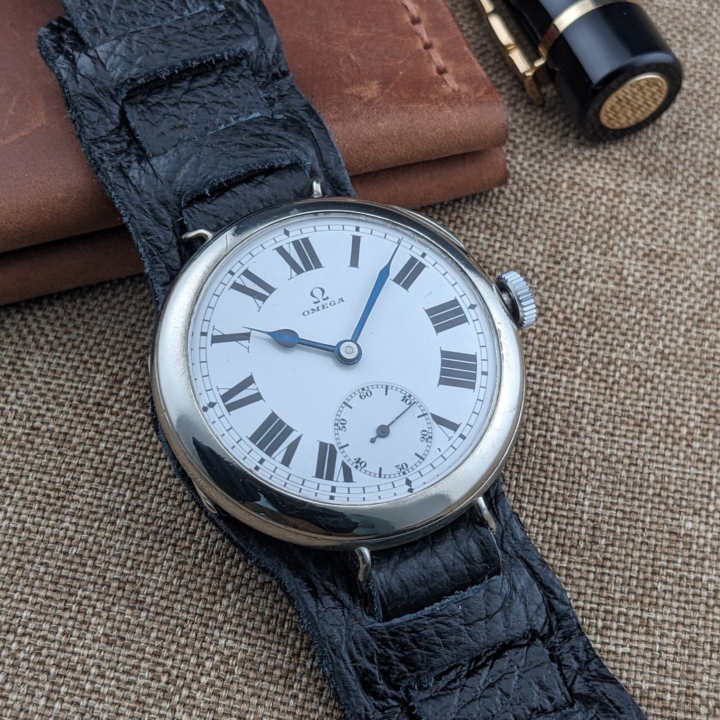 Over 110 Years Old Antique Omega Officer’s Watch – Original Enamel Dial – Cal. 13''' S.O.B. – Antique Circa 1915 / Serviced vintage watch