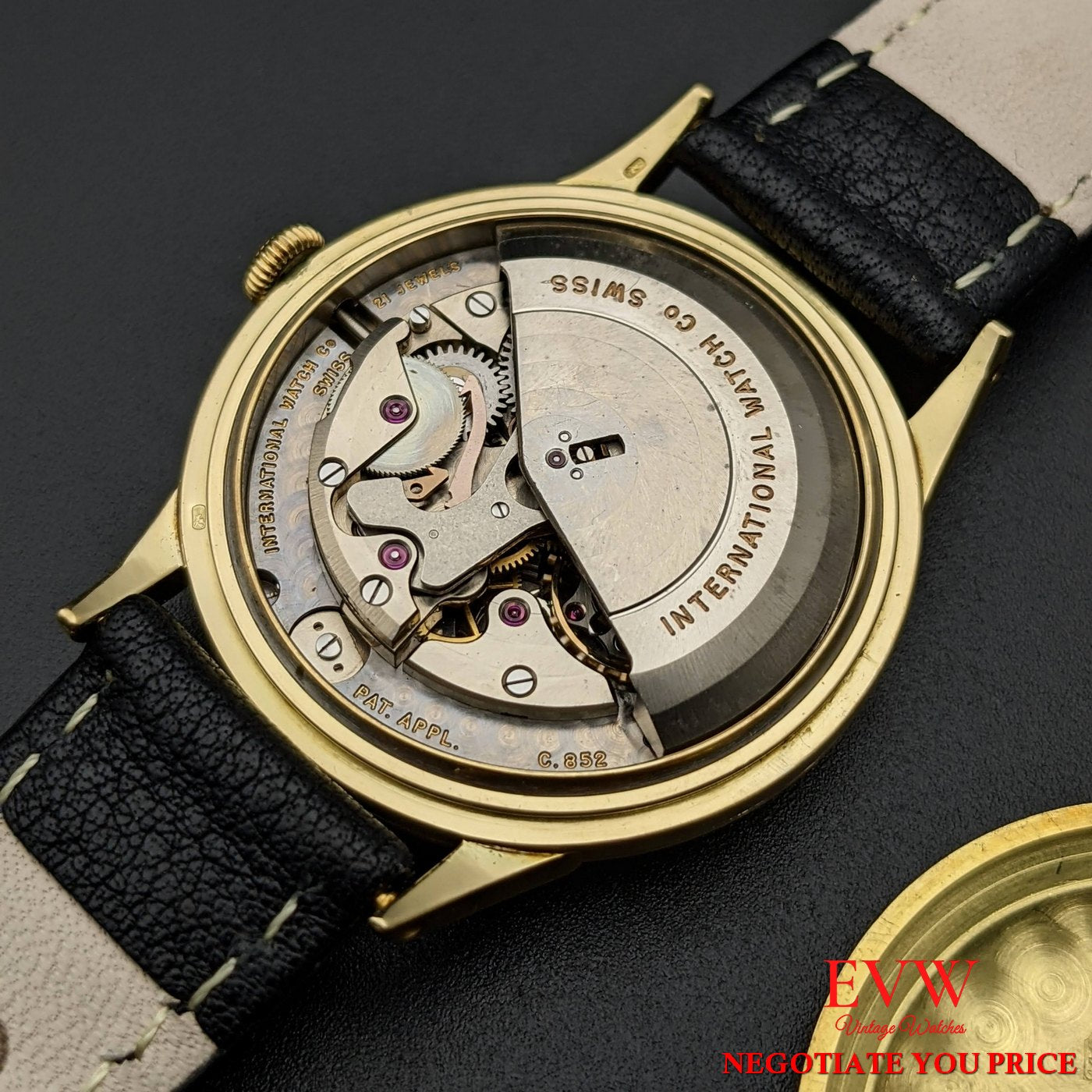 IWC Schaffhausen 18K Gold Automatic Cal. 852 Exclusive Vintage