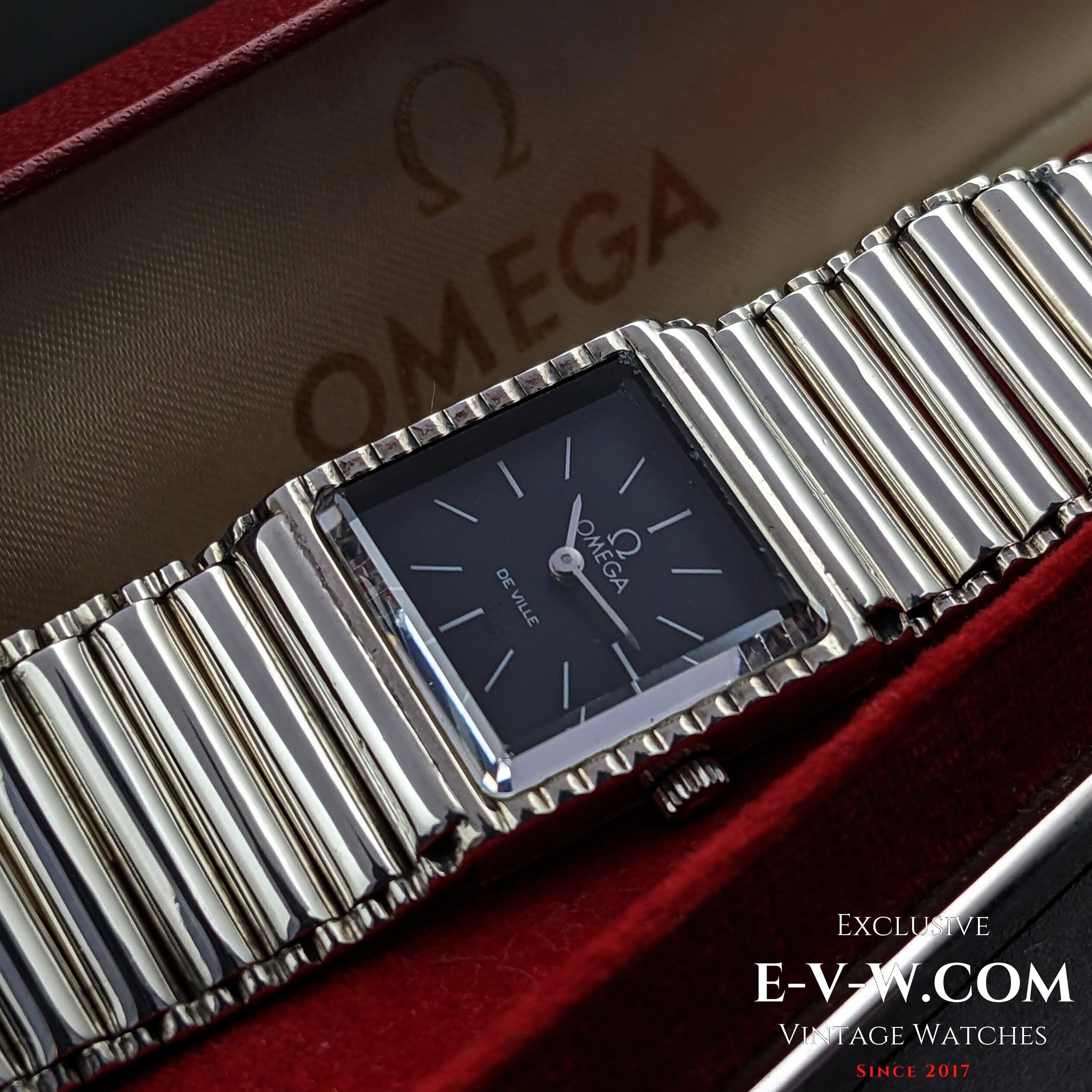 Omega De Ville Prestige Quartz 27.4mm - 424.20.27.60.55.001 – Moyer Fine  Jewelers