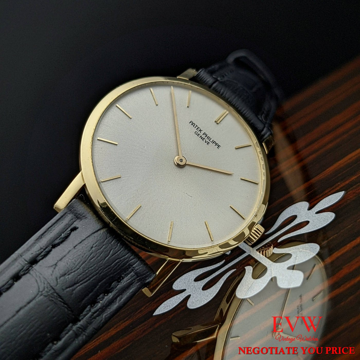 Patek Philippe Calatrava 18K Gold Vintage Watch , calibre 175,ref. 3520