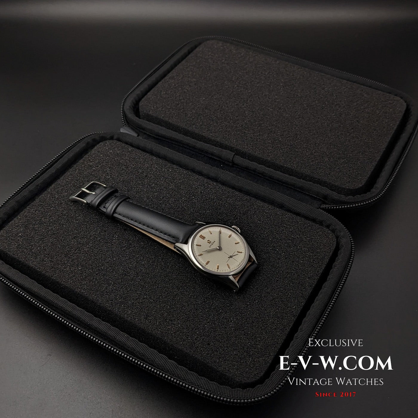 Omega wijzerplaat met honingraatmotief, zeldzaam model / Ref. 2536-2 / kaliber 265 (30T2) / Volledig geserviced 