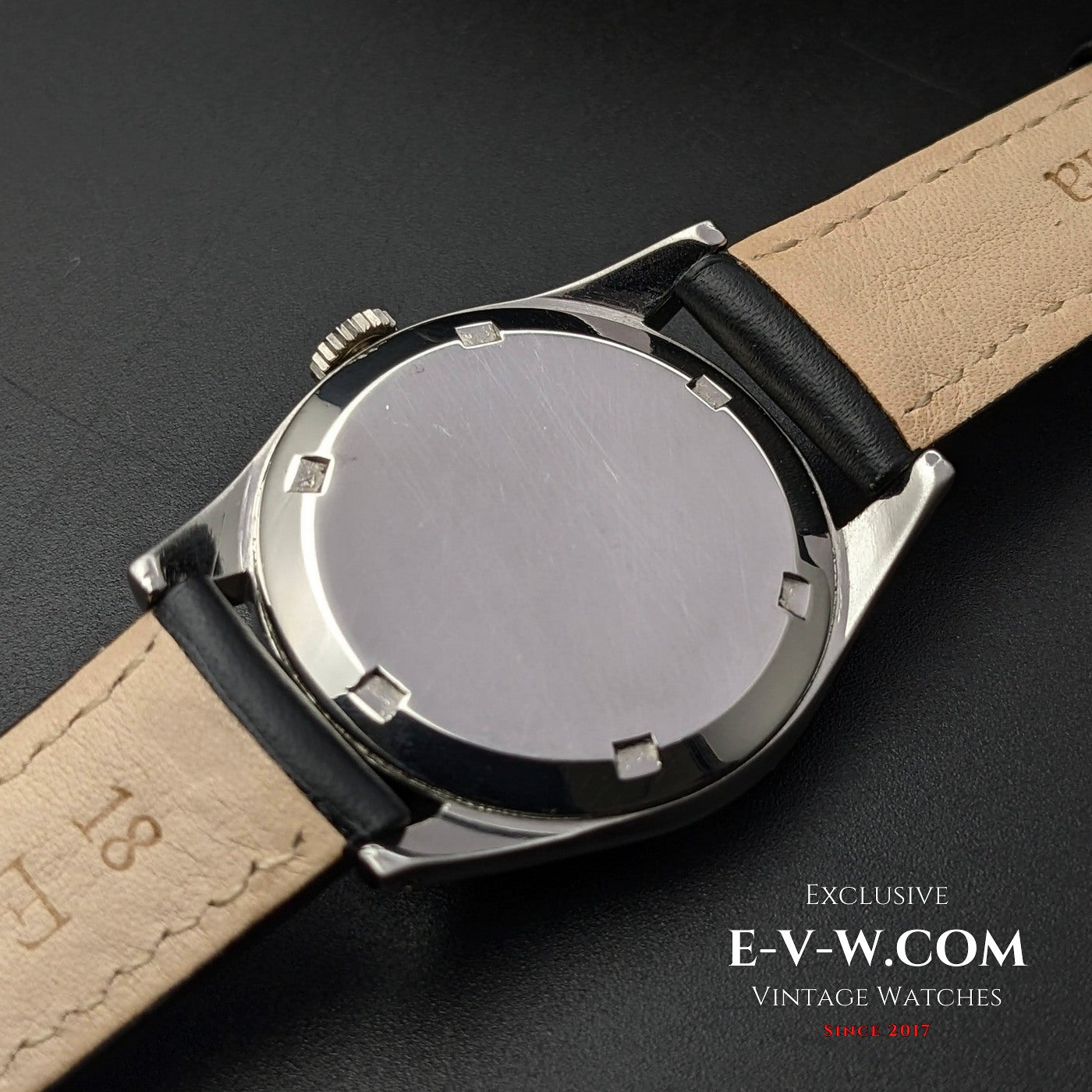 Omega wijzerplaat met honingraatmotief, zeldzaam model / Ref. 2536-2 / kaliber 265 (30T2) / Volledig geserviced 