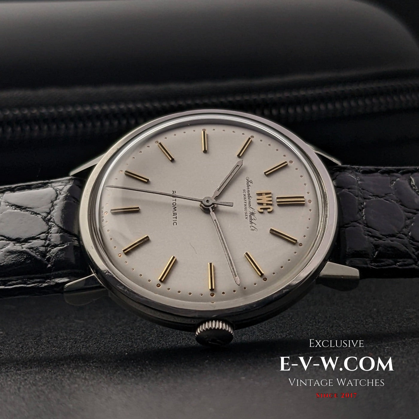 Vintage IWC Schaffhausen Automatic Cal. 854 – Exclusive Vintage Swiss  Watches