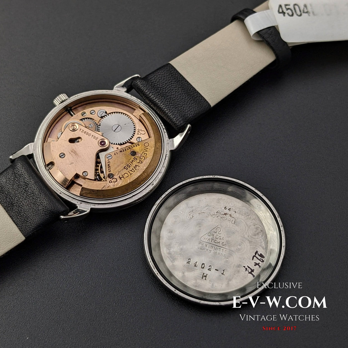 Omega Automatique BUMPER / Cadran nid d'abeille / Cornes originales / Cal. 344 / Vintage 1952 / Réf. 2402-1