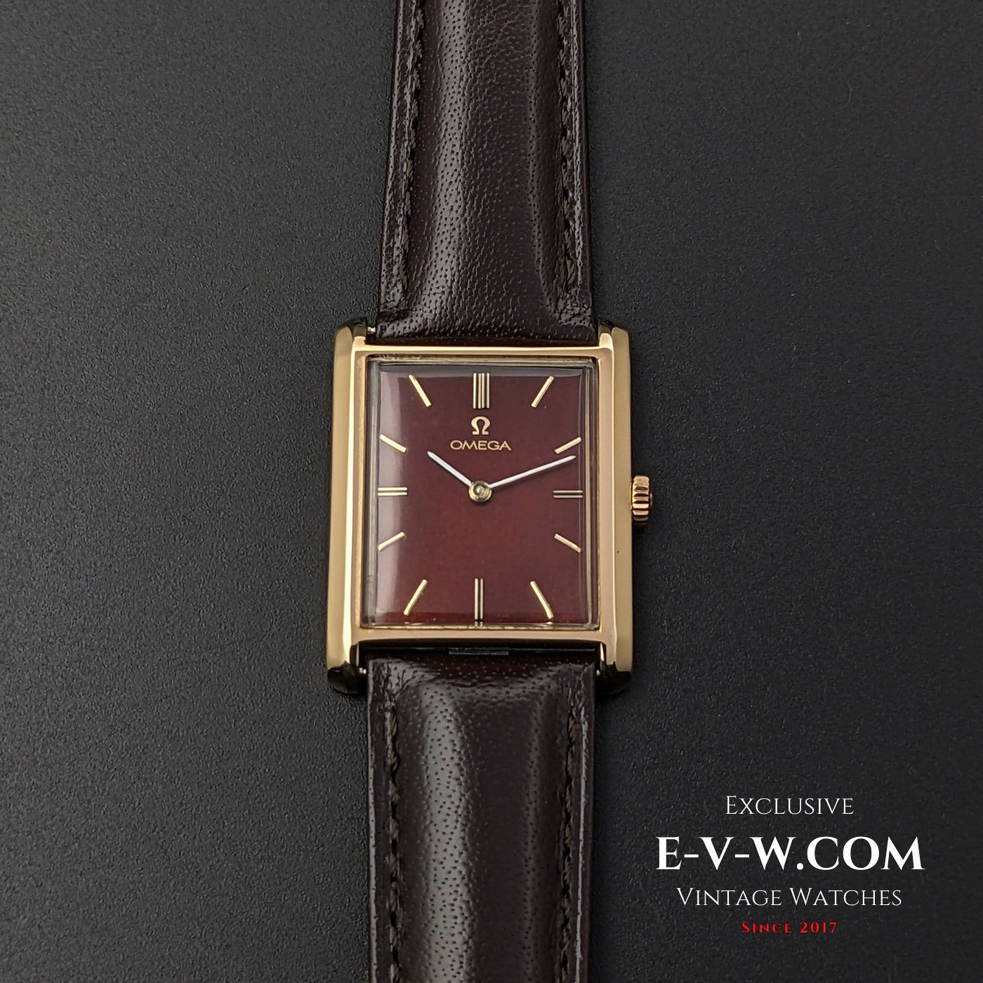 Omega Bordeaux Square Gold Plaque from 1960s / Fully Serviced
