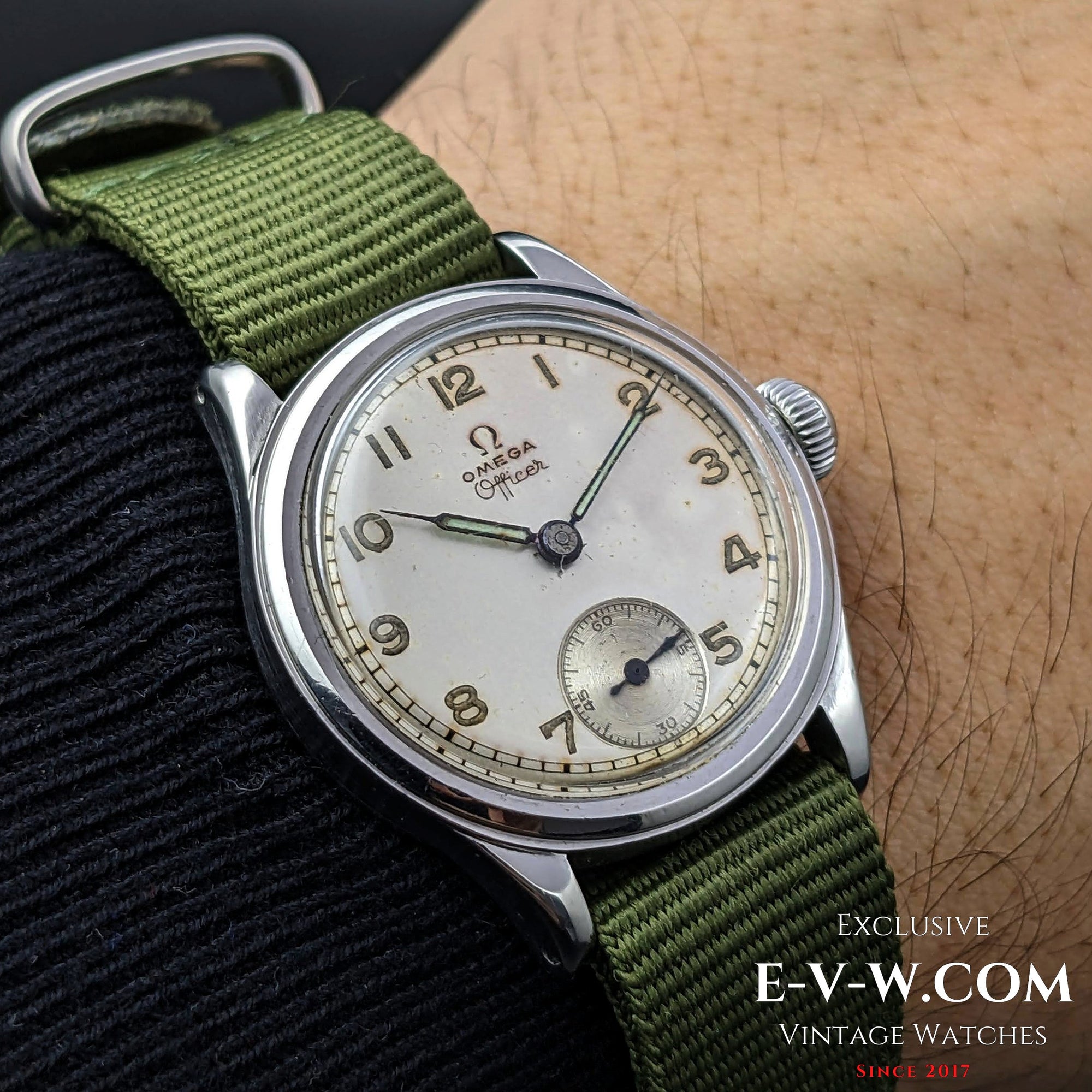 Rare Omega Officer/  WW2 for the Swedish Officers/ Cal. 26.5 SOB T2 / Vintage 1939 / Military