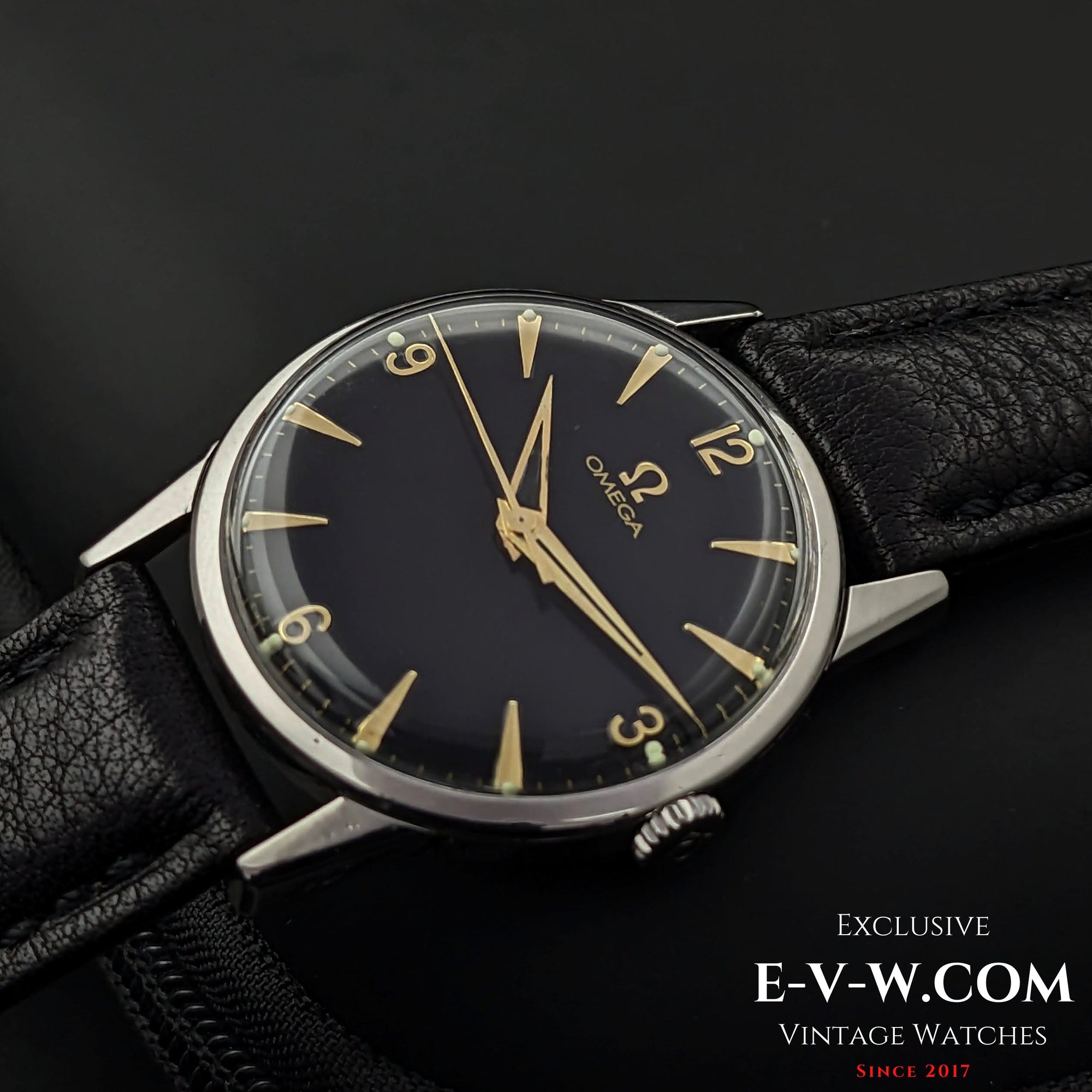 Omega met zwarte wijzerplaat / Ref. 14714 / kaliber 285 (30T2-familie) / Vintage 1959