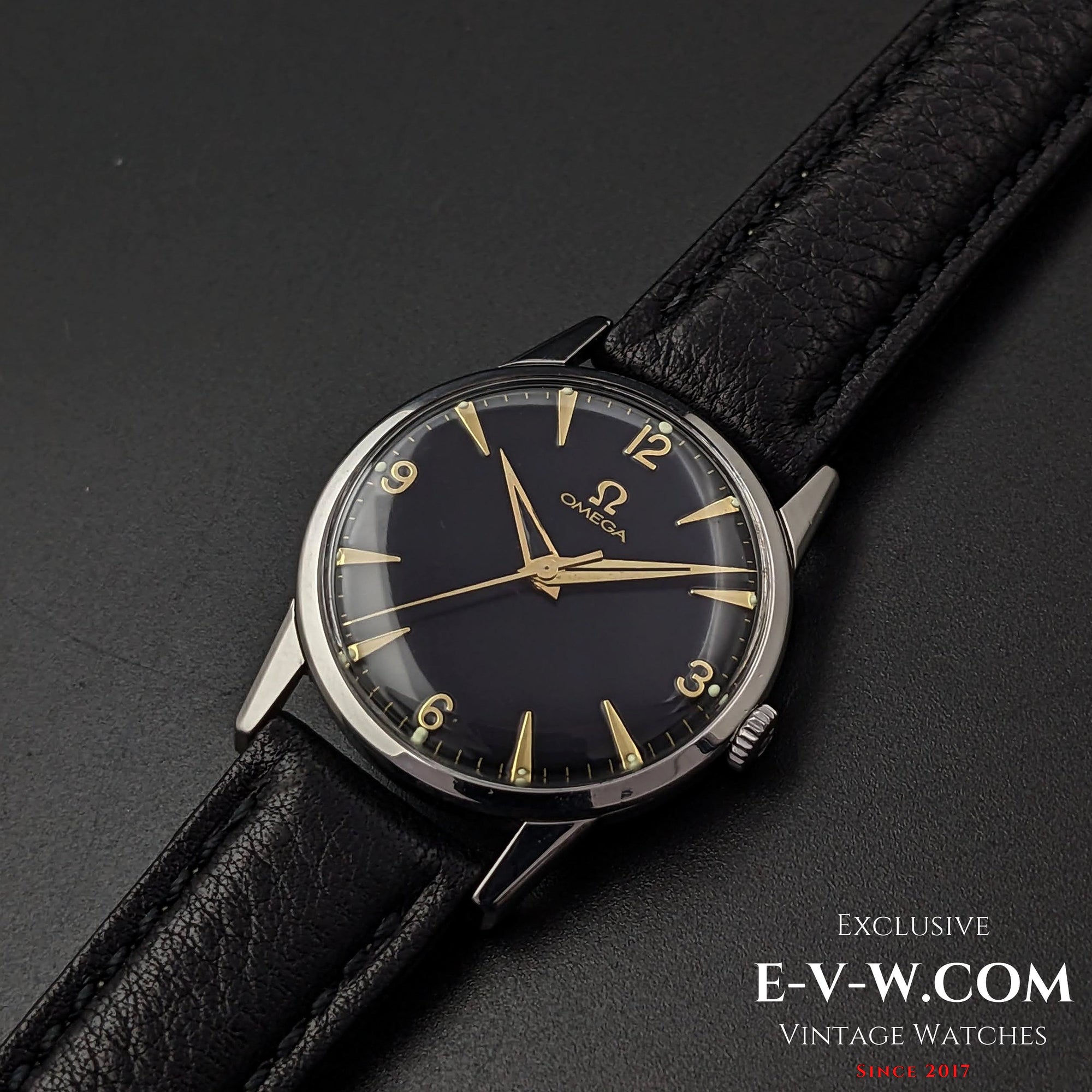 Omega met zwarte wijzerplaat / Ref. 14714 / kaliber 285 (30T2-familie) / Vintage 1959