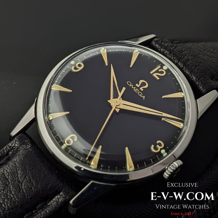 Omega met zwarte wijzerplaat / Ref. 14714 / kaliber 285 (30T2-familie) / Vintage 1959