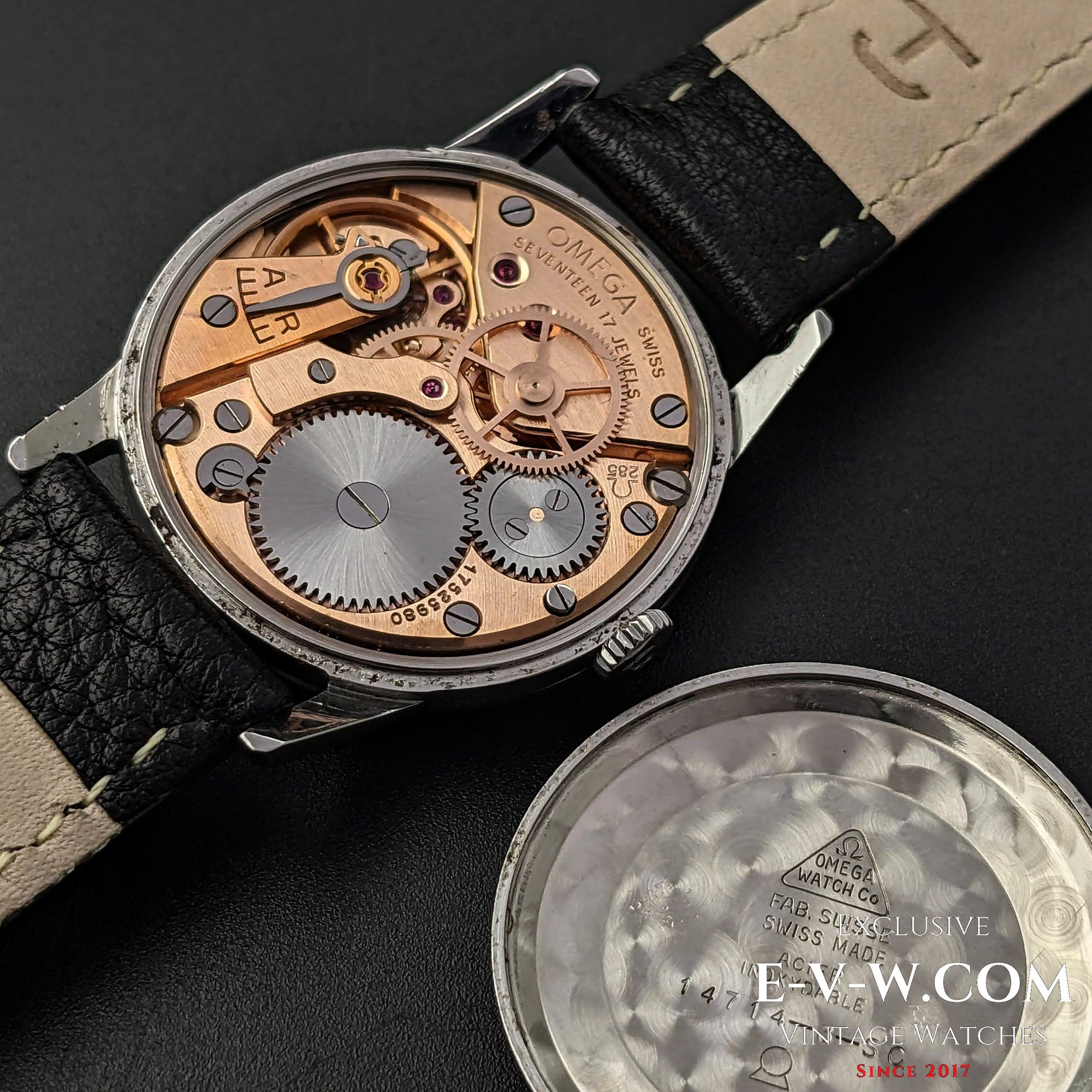 Omega met zwarte wijzerplaat / Ref. 14714 / kaliber 285 (30T2-familie) / Vintage 1959