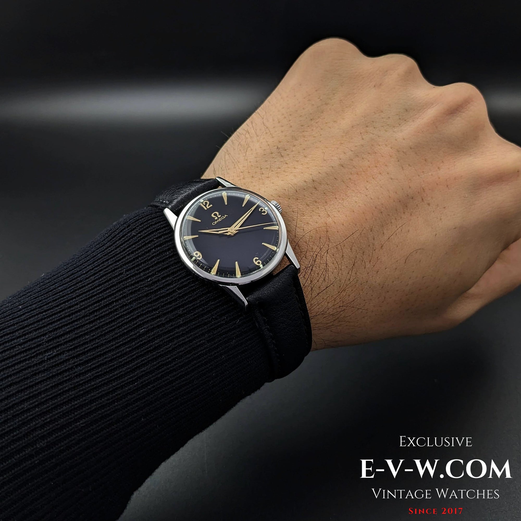 Omega met zwarte wijzerplaat / Ref. 14714 / kaliber 285 (30T2-familie) / Vintage 1959