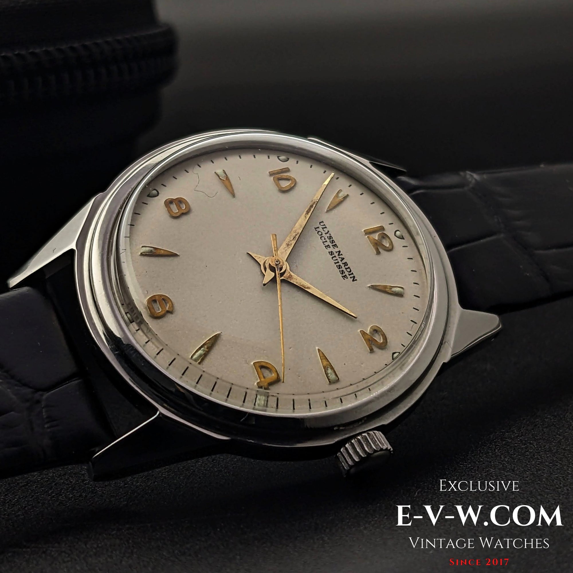 Rare Ulysse Nardin Locle Suisse  WWII  Vintage 1940s