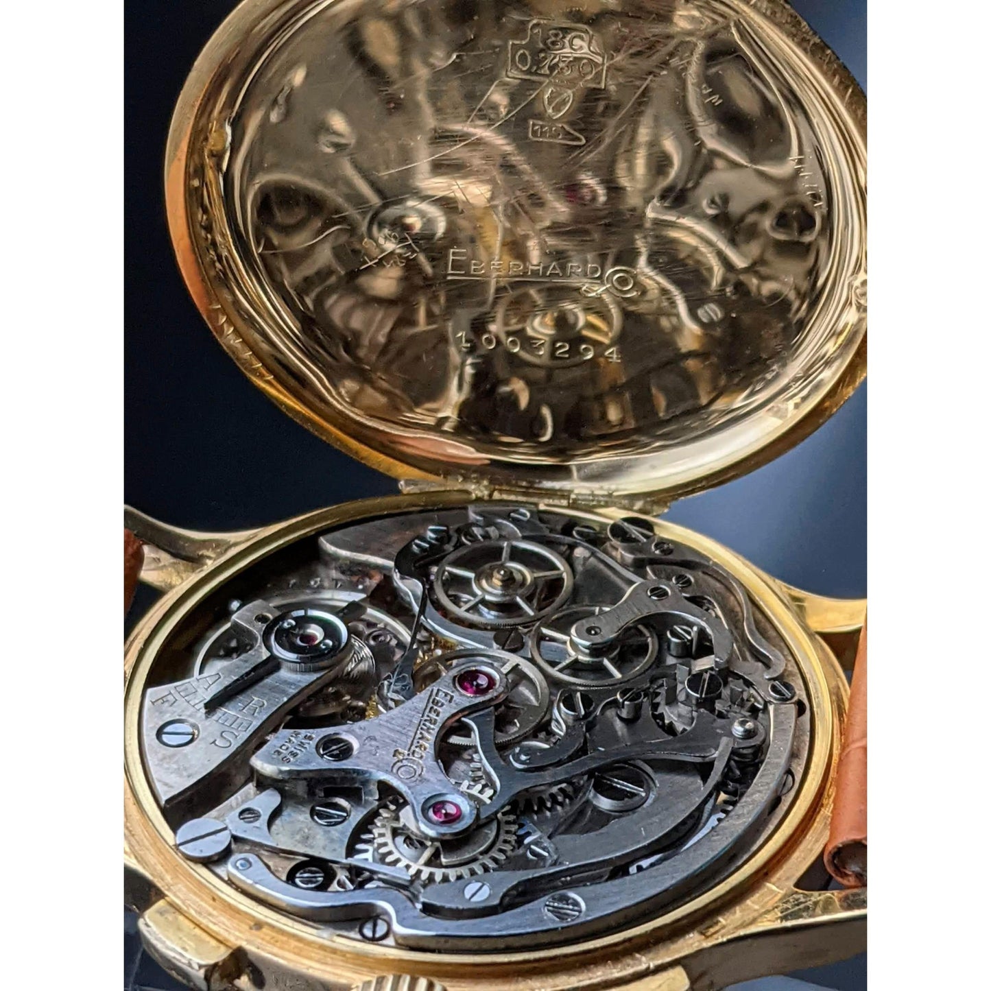 Eberhard & Co. Rare Extra-Fort Chronograph 18k Gold Vintage Watch 1940 - Calibre 1600