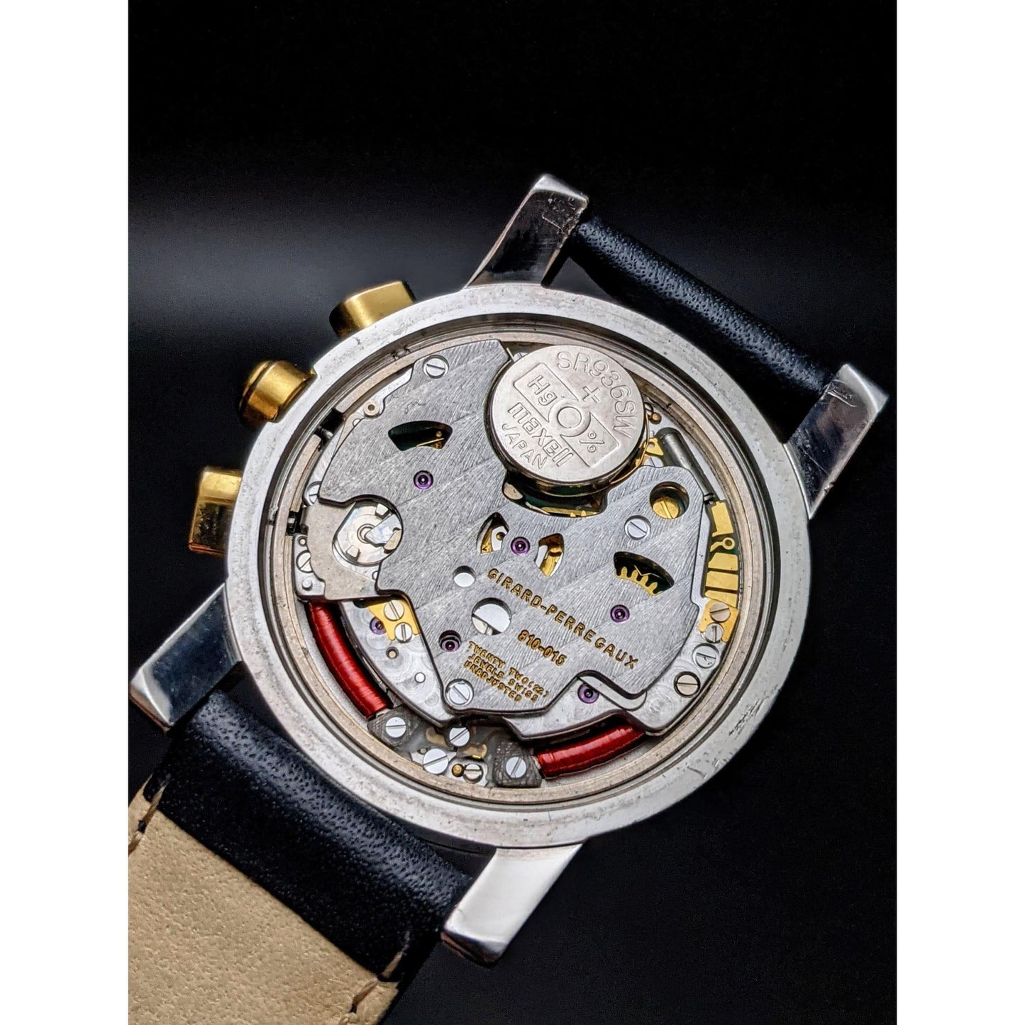 Girard Perregaux 18k Gold Steel Quartz Chronograph Watch 7700