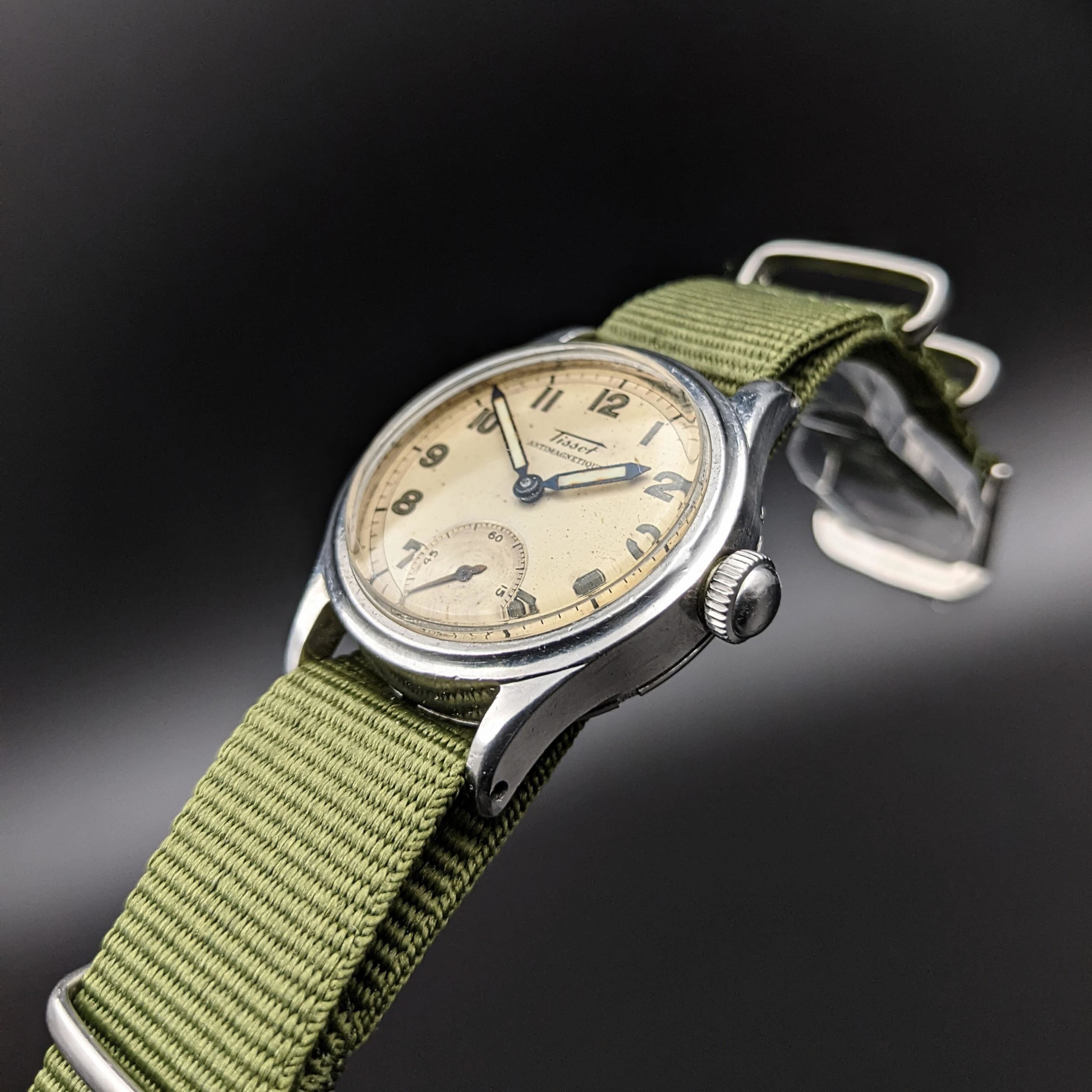 Omega Cal. 26.5 SOB circa 1935-1940 | steel mid-sized manually wound  vintage wristwatch - Black Bough | Ludlow